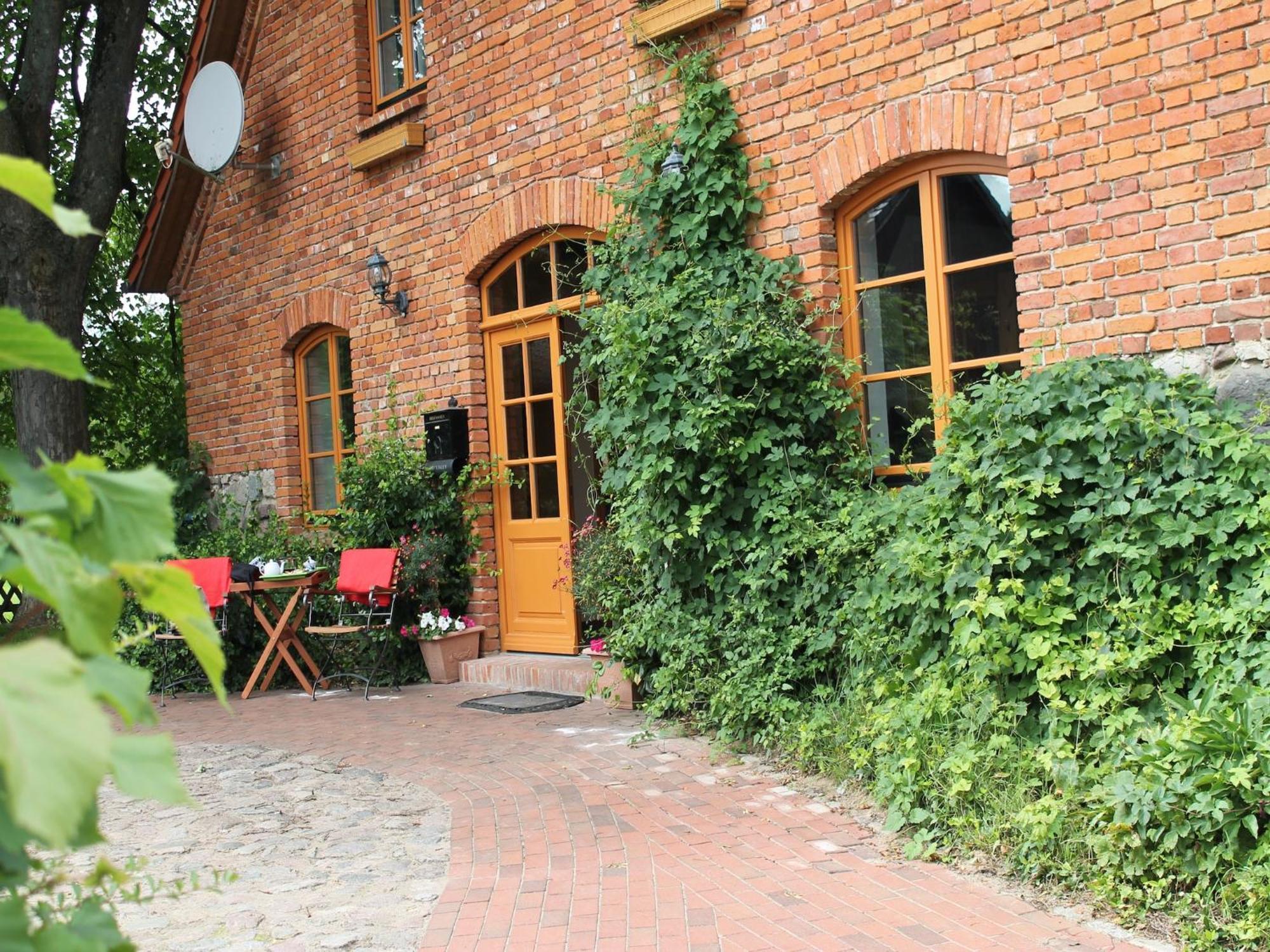 Villa Mansion In Gressow With Terrace Garden Bbq Pond Bicycles Esterno foto